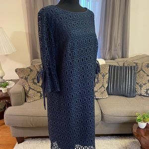 Navy Lace 3/4 sleeve dress. Lined. Bell sleeve. Madison Leigh 18W